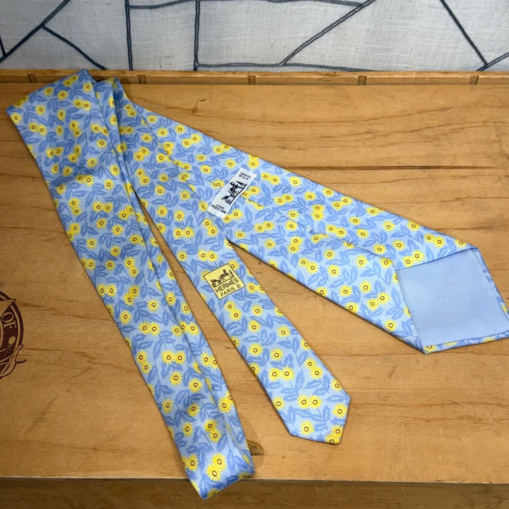 Hermes Silk Tie One Size Blue Excellent Sunflower Floral Pattern Luxury France - Picture 5 of 7